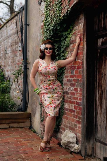 Bild von Vestido Halle Floral Wiggle
